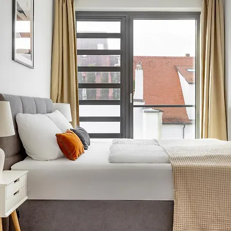 Global Living - Design I Rathausplatz I Kitchen I アパート