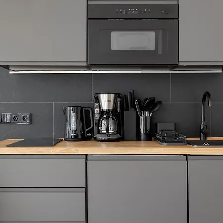 Global Living - Design I Rathausplatz I Kitchen I