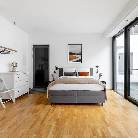 Apartment Global Living - Design I Rathausplatz I Kitchen I Augsburg
