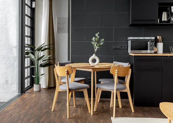 Global Living - Design I Rathausplatz I Kitchen I Augsburg