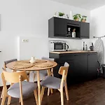 Appartamento Global Living - Design I Rathausplatz I Kitchen I *