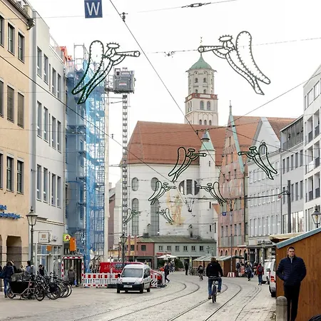 Global Living - Design I Rathausplatz I Kitchen I Apartamento Augsburg