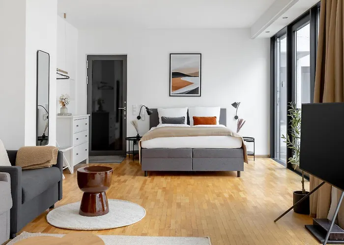 Апартаменты Global Living - Design I Rathausplatz I Kitchen I Аугсбург